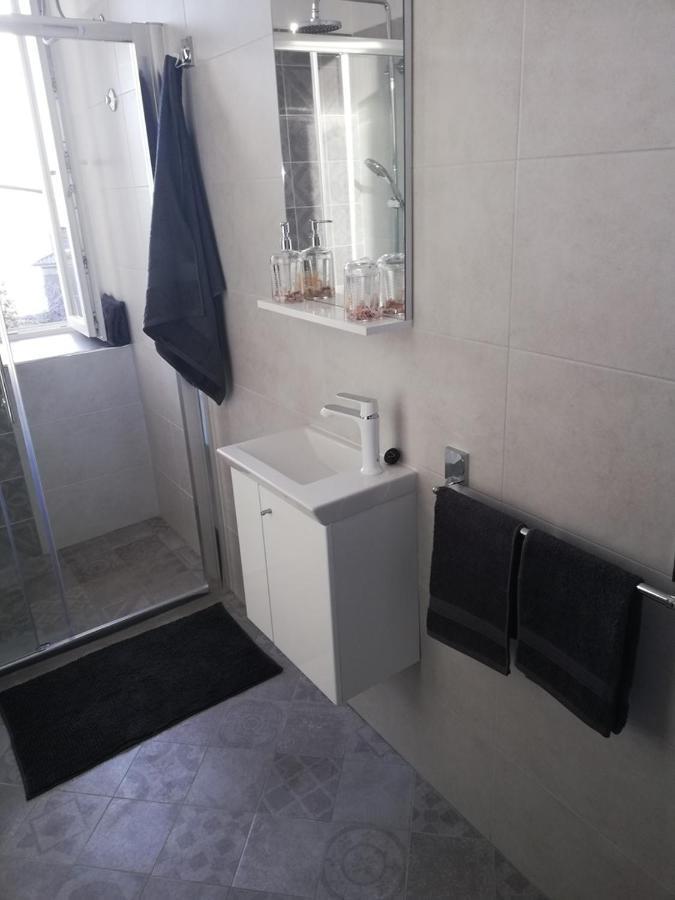 Apartment Stefania On The Beach Koromačno Εξωτερικό φωτογραφία