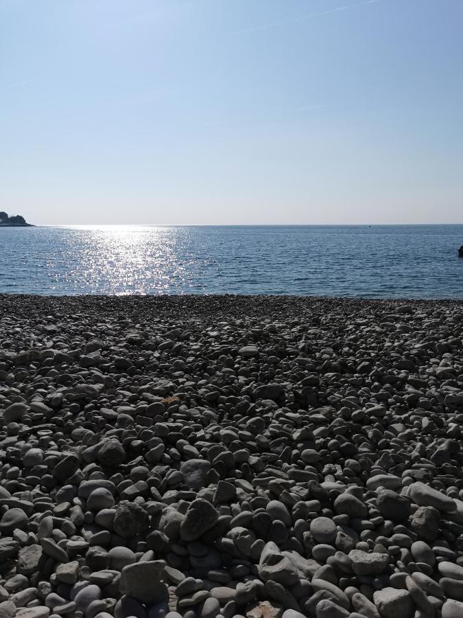 Apartment Stefania On The Beach Koromačno Εξωτερικό φωτογραφία